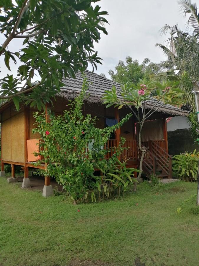 Tangga Bungalows Gili Air Exterior foto