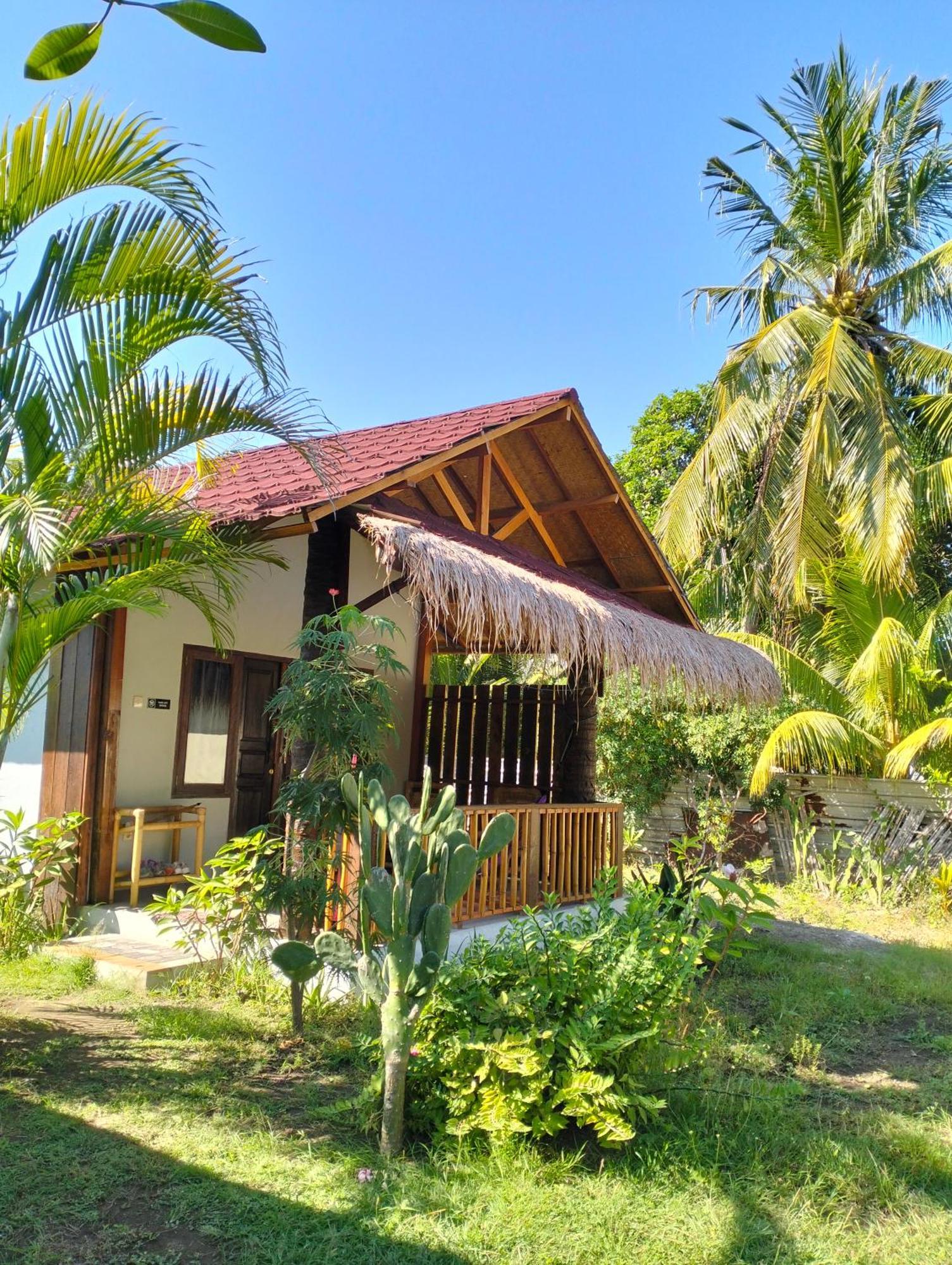 Tangga Bungalows Gili Air Exterior foto