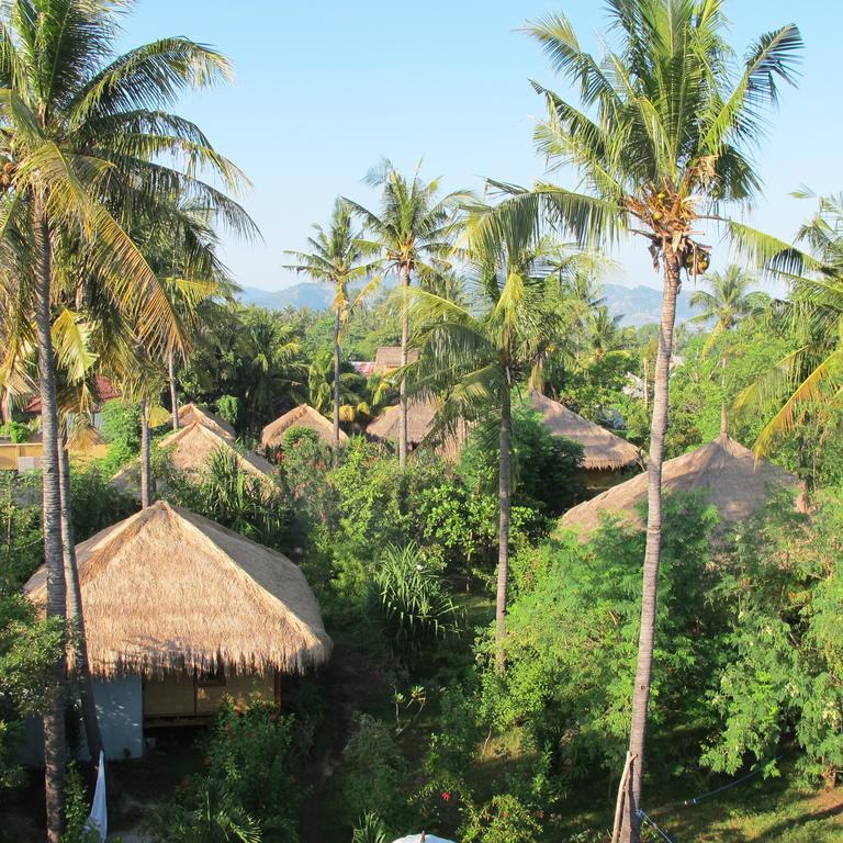 Tangga Bungalows Gili Air Exterior foto